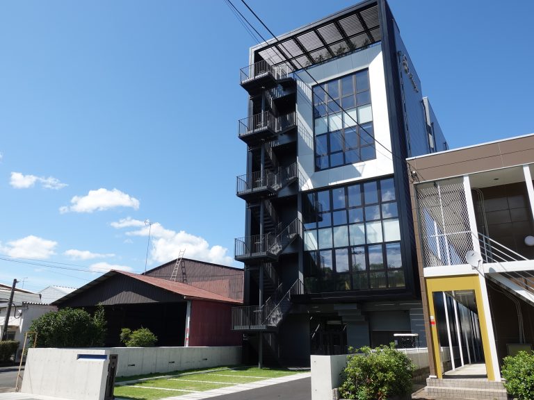 株式会社　辻製作所