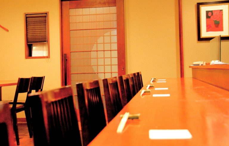 有限会社　コンセント